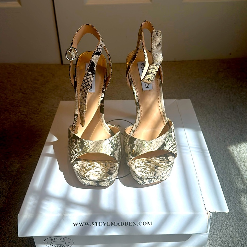 Gold Snake Steve Madden Heels
